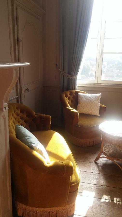 Hotel Particulier Le Mercier De Montigny -Une Nuit Sur Les Remparts- Fougères Eksteriør billede